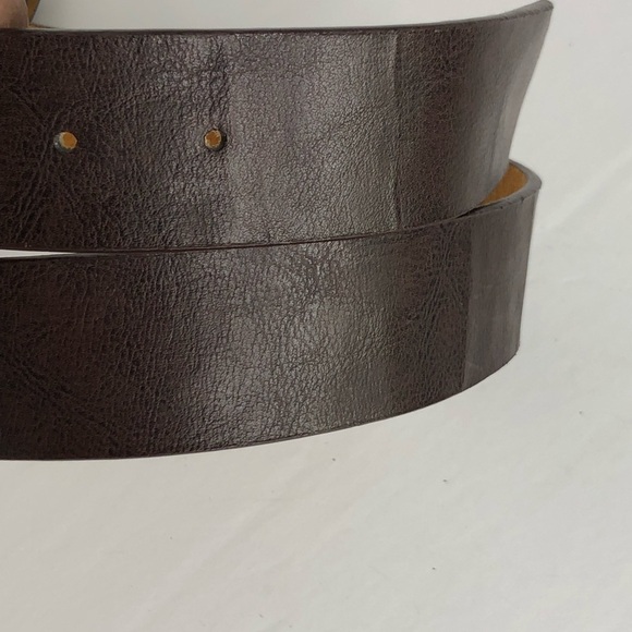 TOMMY Hilfiger brown leather belt - Picture 6 of 14